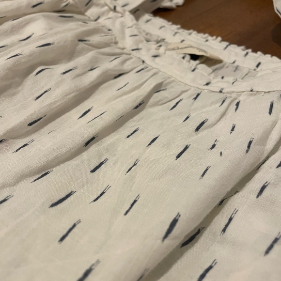 Universal Thread Flow & Tie Tank - Picture 2 of 3